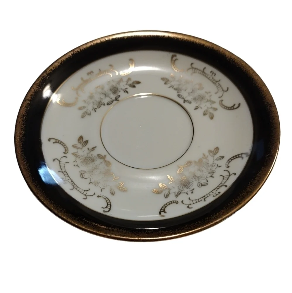 VINTAGE Porcelain Tea Cup & Saucer Made In Japan